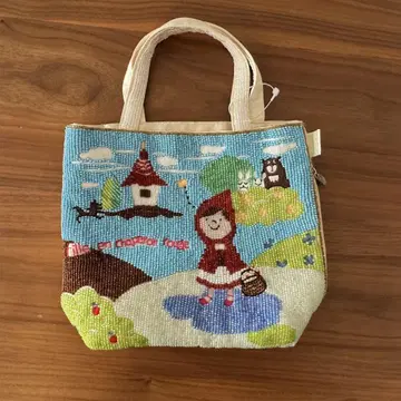새상품급 루토트 baby roo 빨간 망토 총 비즈 자수 미니 토트