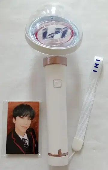 INI 응원봉 라이트 스틱 트레이딩 카드 포함