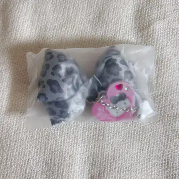 산리오 시크릿 참 레오파드 무늬 키티