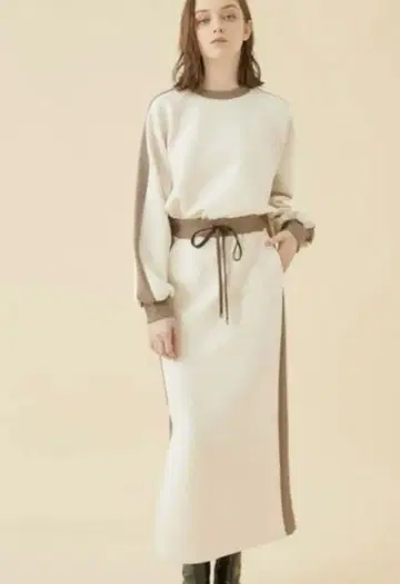 A+ 도쿄 디자인 원피스