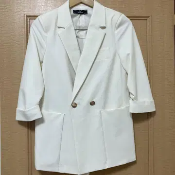 아이보리 자켓 더블 버튼 M 사이즈