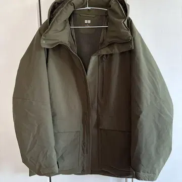 UNIQLO XL 다운 자켓 올리브