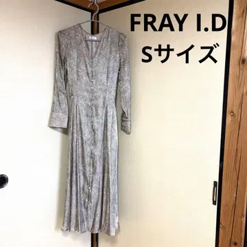 FRAY I.D 올 패턴 긴팔 원피스