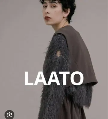 LAATO 라토 SHOULDER SLIT SHAGGY KNIT 스틸
