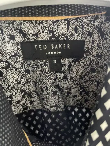 TED BAKER 도트 무늬 긴팔 셔츠 사이즈 3