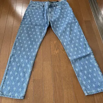 OCTOBERS VERY OWN MONOGRAM DENIM 36인치