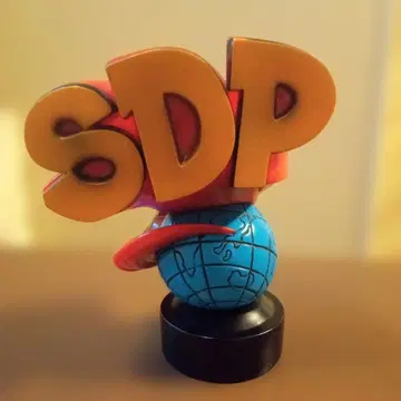 스차다라파 소프비 SDP 피규어 로고 마크 3D