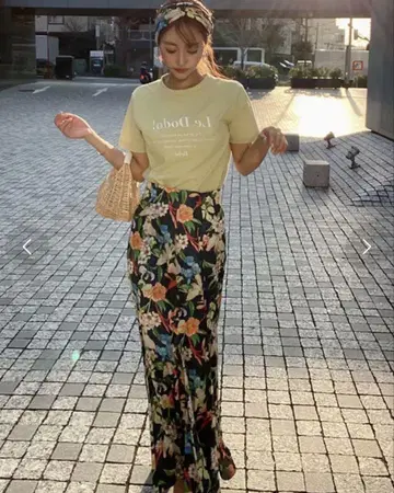 eimy istoire Rebecca flower 새틴 머메이드 스커트