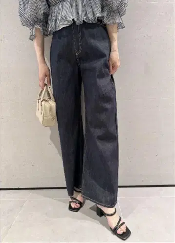 [ SNIDEL ] 배럴 디자인 데님
