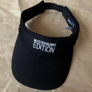 MASTER BUNNY EDITION 바이저