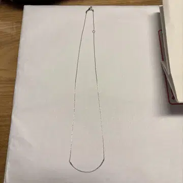 ete 실버 커브 디자인 목걸이