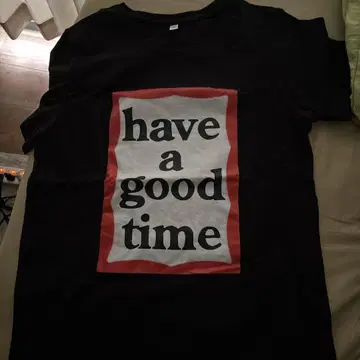 블랙 T셔츠 S사이즈 have a good time