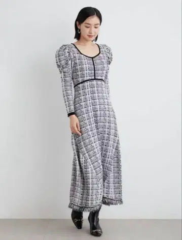 릴리 브라운 트위드 니트 롱 원피스 프리 사이즈 A라인