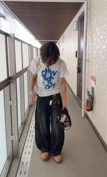 다크 블루 와이드 데님 팬츠