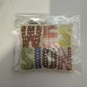 WESSION 라메 쿠션 키링