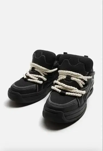 ZARA 로프 디테일 스케이터 스니커즈