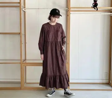 I am in fact - 개더 원피스
