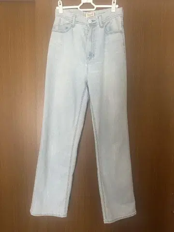 YANUK 라이트 블루 스트레이트 데님 리얼리 라이트 LEA 26