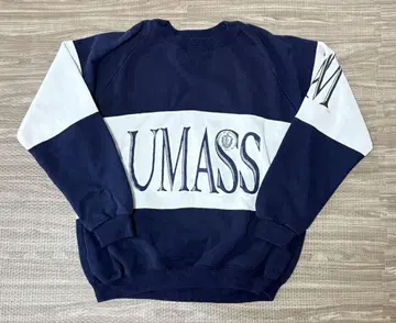 Velva Sheen 벨바신 맨투맨 매사추세츠 대학교 USA제