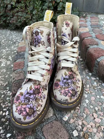 닥터마틴 BECKTT 부츠 23cm