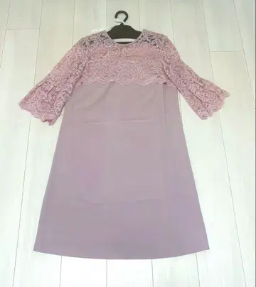 belinda de capris 레이스 원피스 무릎 기장