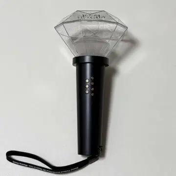 트위스테 브레이징 주얼 응원봉