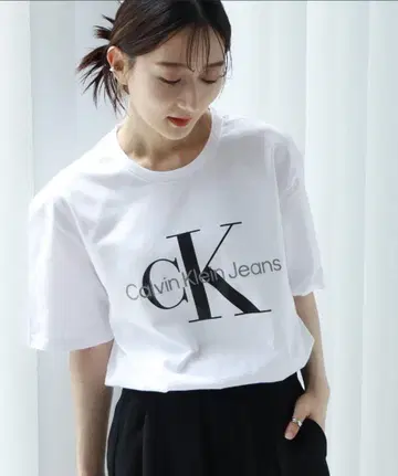 캘빈클라인 반팔 T셔츠