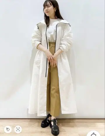 오파크 클립 [ 오쿠사 나오코 콜라보 ] 마운틴 롱 코트 발수