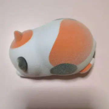고양이형 피규어 오렌지와 화이트
