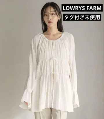LOWRYS FARM 로리즈팜 요철 셔링 블라우스 LS