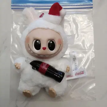 LABUBU 러브러브 코카 콜라 (10월 3일 이후 판매)
