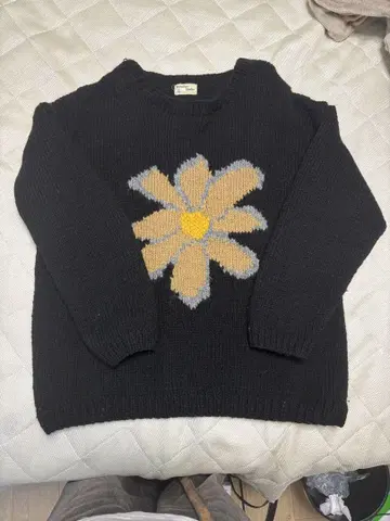 MacMahon Knitting Mills 플라워