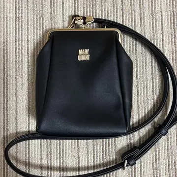 [ 익명 배송 ] MARY QUANT 블랙 숄더백 가마구치