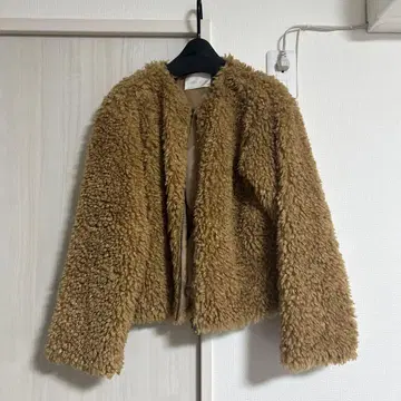 엔카 소포 보아 자켓 베이지