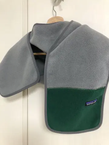 patagonia 파타고니아 플리스 머플러 그레이/그린 새상품급