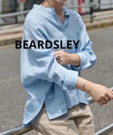 미사용에 가까운 BEARDSLEY 비어즐리 돌먼 린넨 셔츠 블루