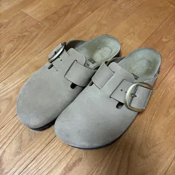 BIRKENSTOCK 베이지 사보 샌들 39