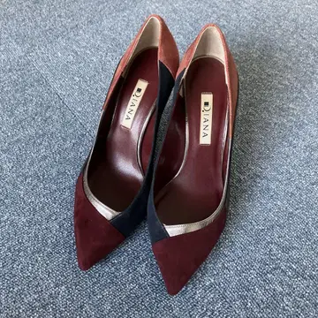 DIANA 버건디 하이힐 펌프스 23cm