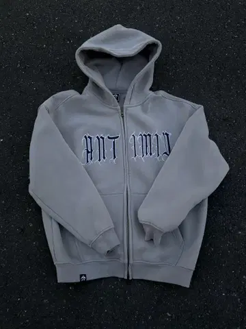 antimid PIGMENT LOGO ZIP HOODIE 그레이