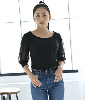 하트 옷장 쉬폰 퍼프 슬리브 티셔츠
