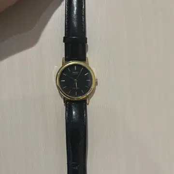 Casio 아날로그 손목시계 블랙/골드