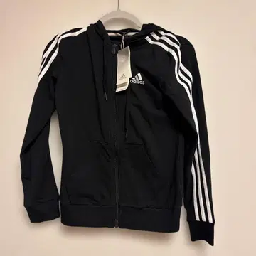 택 포함 미사용 새상품 adidas 블랙/화이트 후드티 M