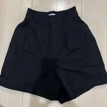 CLANE 블랙 숏팬츠