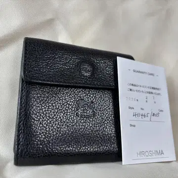 새상품급, 반값 일비종떼 접이식 지갑 보증서 있음