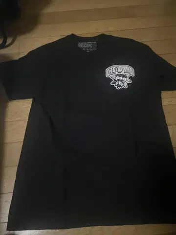GLOGANG 블랙 T셔츠 S 사이즈