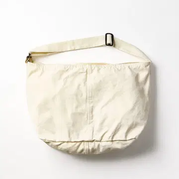 meltum CANVAS MESSENGER BAG NATURAL