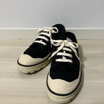 zara 로우컷 스니커즈