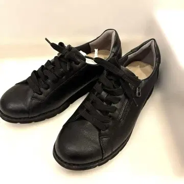 하르메크 타운 슈즈 블랙 스니커즈 24cm