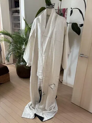 기모노 화이트 호몬기