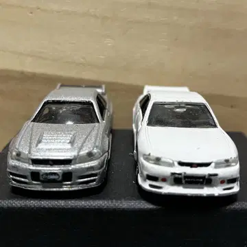 토미카 NISSAN GT-R R33 R34 Z-tune 2대 세트